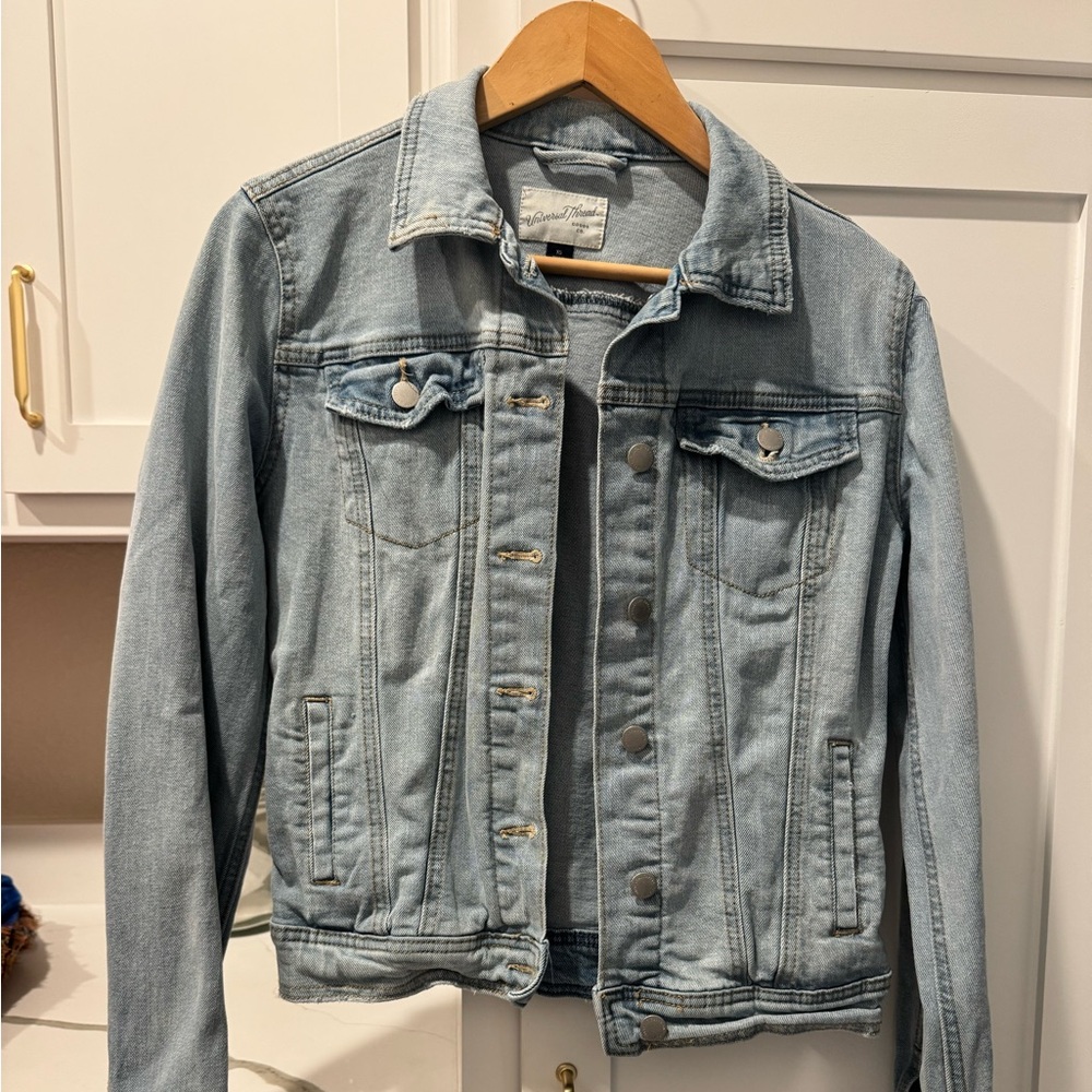 Universal Thread Light Blue Denim Jacket